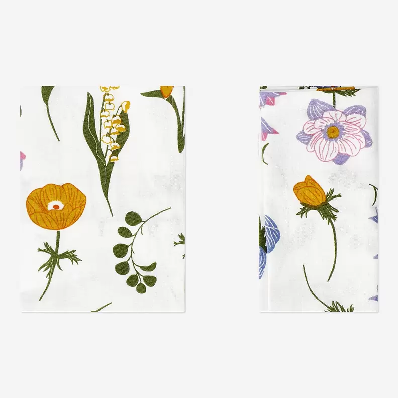 Oferta de Servilletas de algodón con estampado de flores - 2 pzas por 2,5€ en Flying Tiger