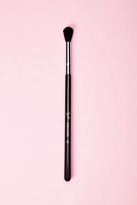 Oferta de Sigma Beauty E40 – Tapered Blending Brush por 12€ en Forever 21