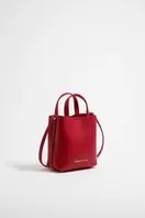 Oferta de Bolso Chihuahua mini piel rojo por 148,7€ en Bimba & Lola