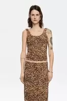 Oferta de Camiseta fruncida Leopard natural por 63,7€ en Bimba & Lola