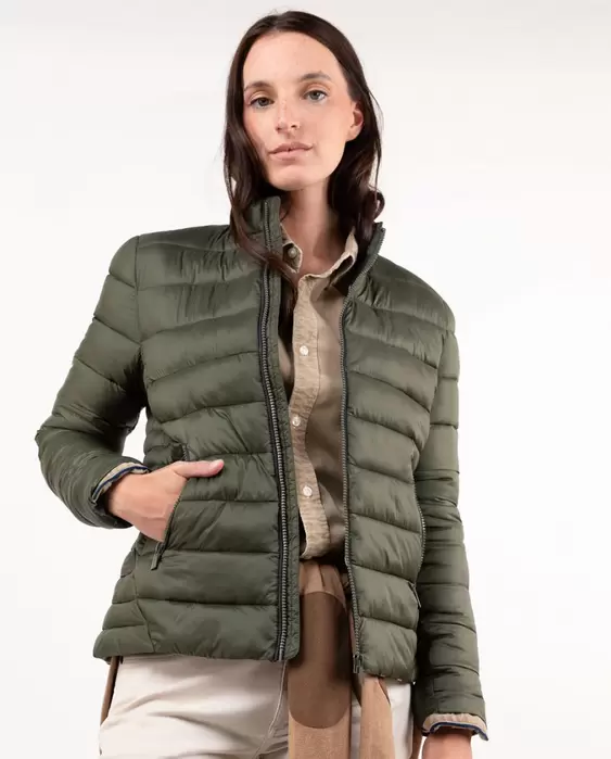 Oferta de Chaqueta Corta Guateada Kakhi por 103,9€ en El Ganso