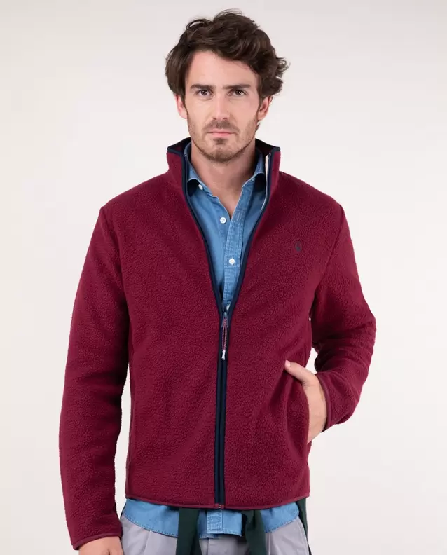 Oferta de Chaqueta Polar Cremallera Burdeos por 69,9€ en El Ganso