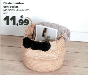 Oferta de Cesta mimbre con borlas por 11,99€ en Carrefour