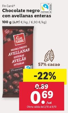 Oferta de Chocolate negro con avellanas enteras por 0,69€ en Lidl