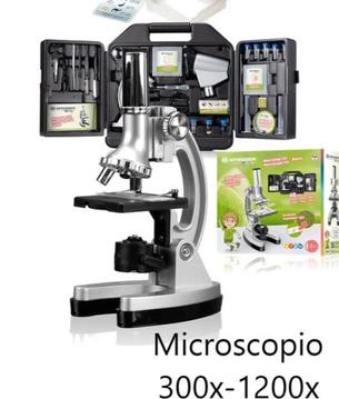 Oferta de Microscopio 300x-1200x en Jugueterías Lifer