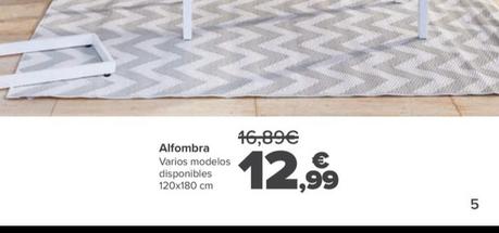 Oferta de Alfombra por 12,99€ en Carrefour