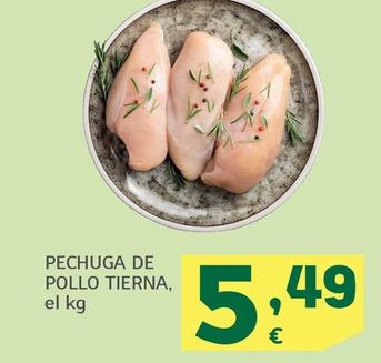 Oferta de Pechuga De Pollo Tierna por 5,49€ en HiperDino