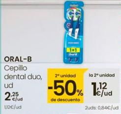 Oferta de Oral B - Cepillo Dental Duo por 2,25€ en Eroski