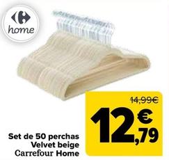 Oferta de Carrefour - Set de 50 perchas Velvet beige Home por 12,79€ en Carrefour