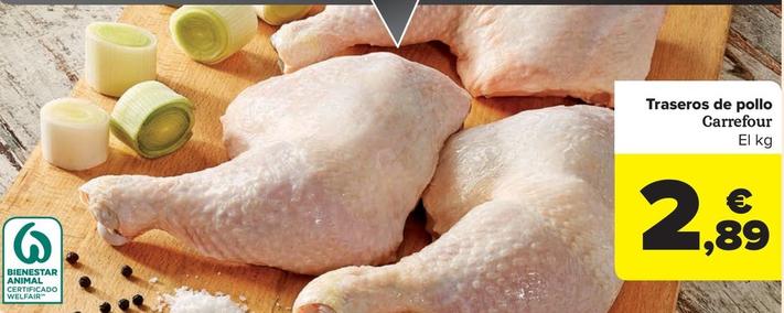 Oferta de Traseros de pollo por 2,89€ en Carrefour Market