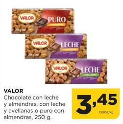 Oferta de Valor - Chocolate Con Leche Y Almendras por 3,45€ en Alimerka