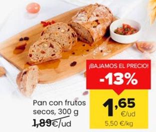 Oferta de Pan Con Frutos Secos por 1,65€ en Autoservicios Familia