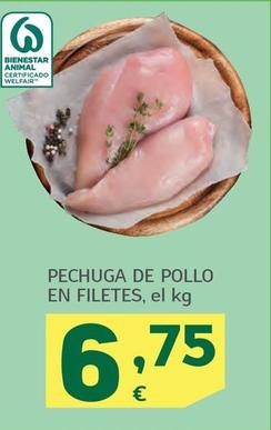 Oferta de Pechuga De Pollo En Filetes por 6,75€ en HiperDino