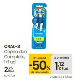 Oferta de Oral B - Cepillo Duo Completo por 2,25€ en Eroski