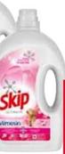 Oferta de Skip - En Todos  Los Detergentes Líquidos  Ultimate en Carrefour