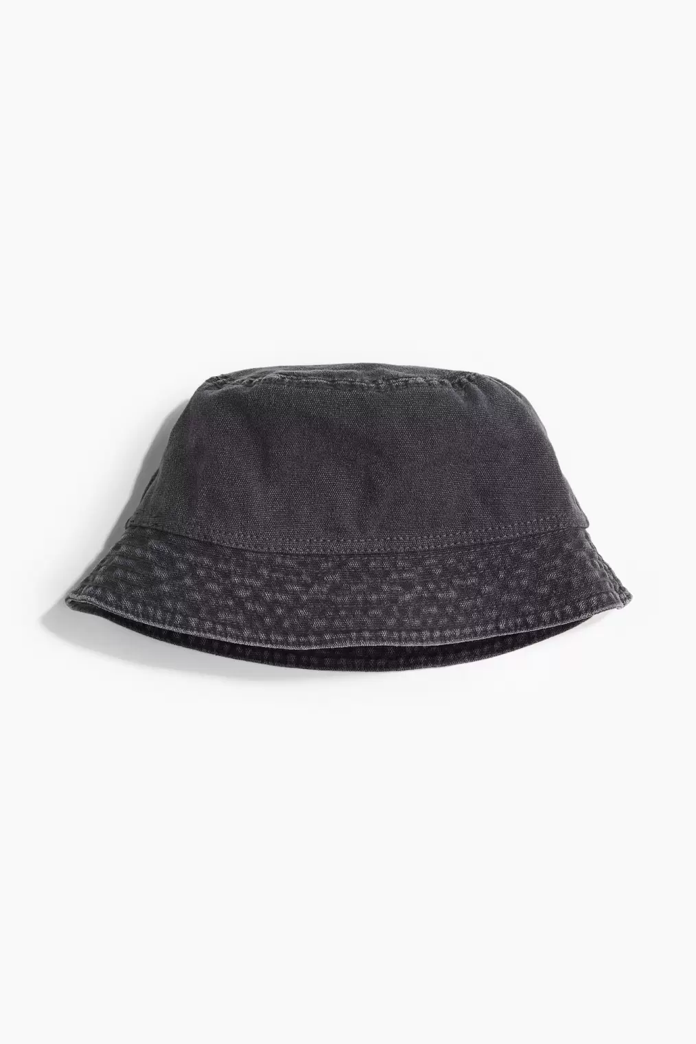 Oferta de Sombrero bucket de algodón por 39915,99€ en H&M