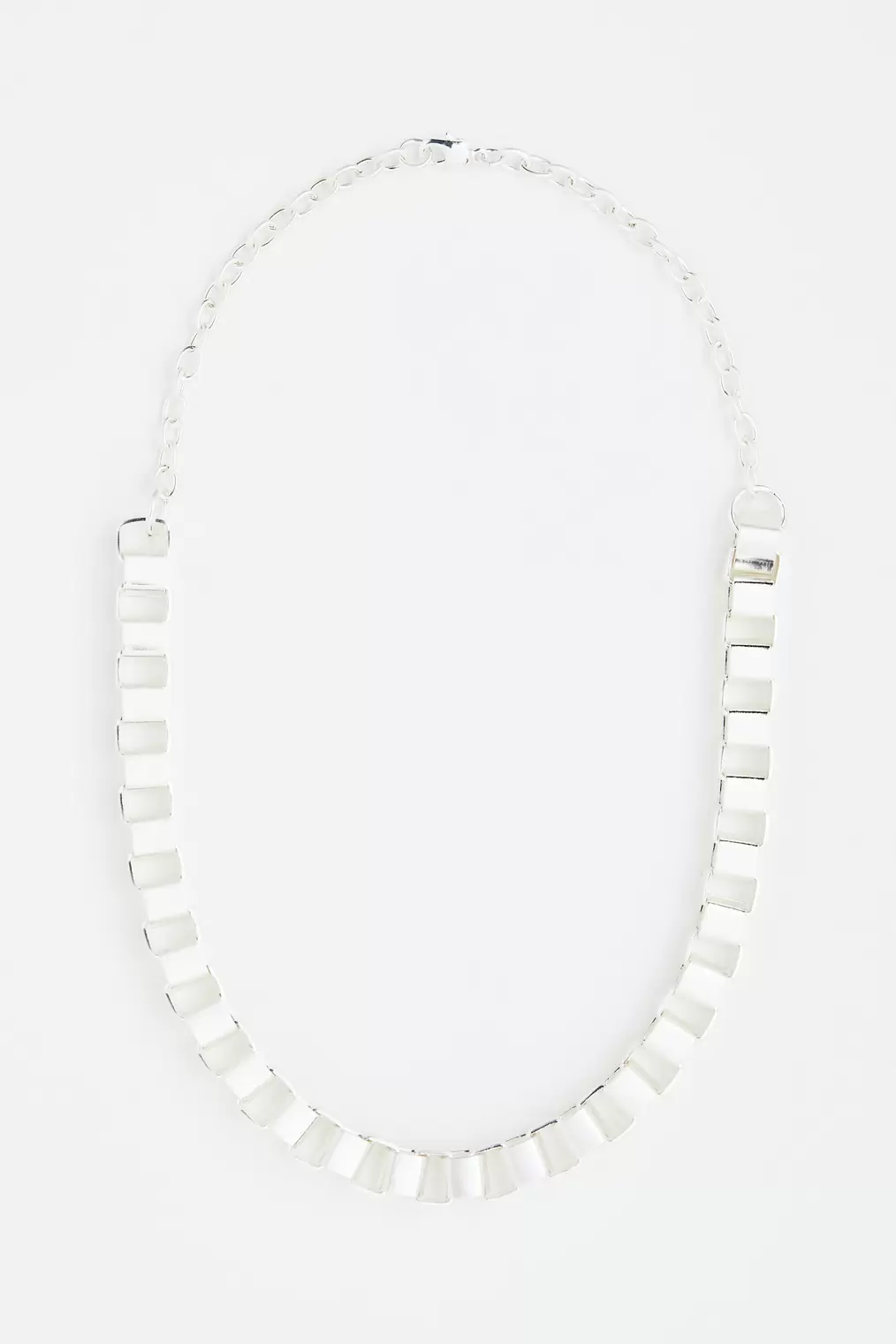 Oferta de Collar con cadena veneciana por 39912,99€ en H&M