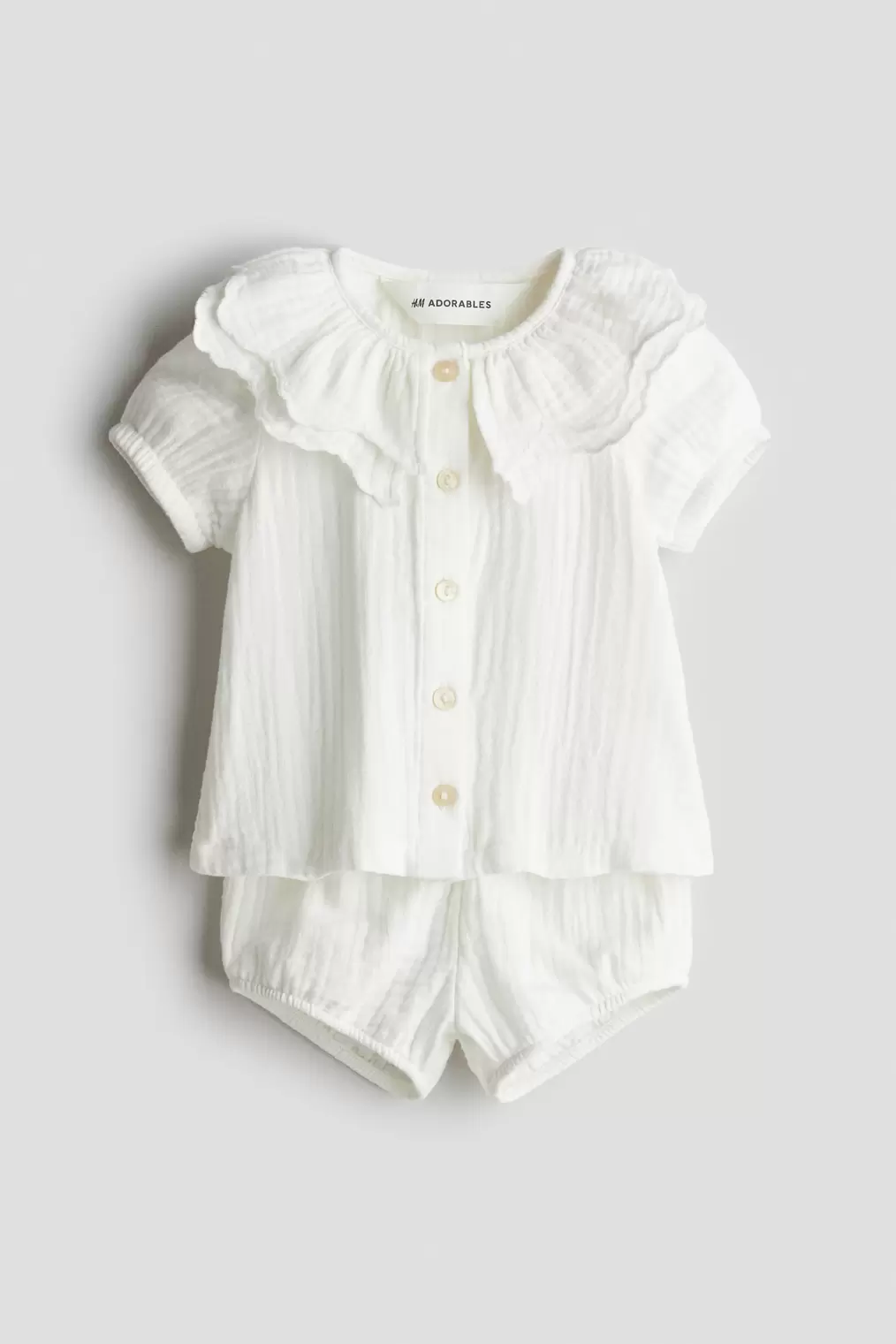 Oferta de Conjunto de 2 piezas en muselina de algodón por 22,99€ en H&M