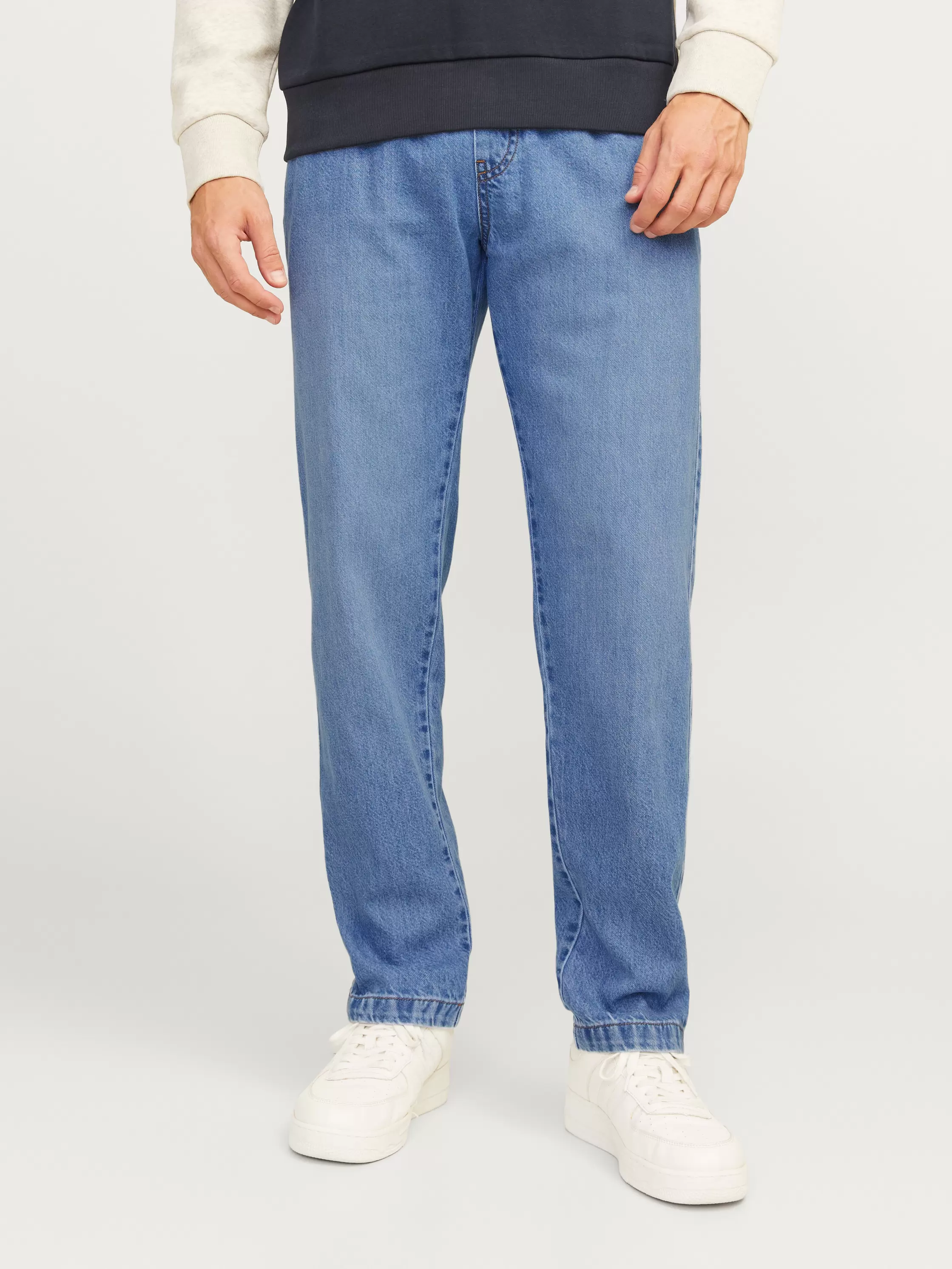 Oferta de JJIKANE JJJOGGER WI 088 Corte loose por 25€ en Jack & Jones