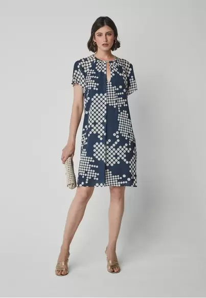 Oferta de Vestido corto topos AZUL MARINO por 69,99€ en Dandara