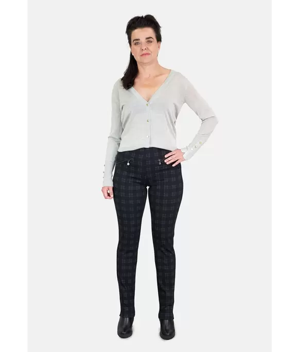 Oferta de MUJER PANTALON ONNA-2918 por 25,49€ en Emblems