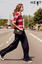 Oferta de Azul marino - Pantalones de pernera ancha con lino por 29€ en Next