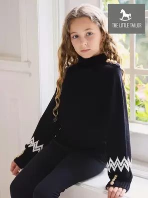 Oferta de The Little Tailor Kids Button Trim Luxury Knit Christmas Black Jumper (AH6034) | 45 € por 45€ en Next