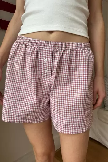 Oferta de Product Name:Keira Long Gingham Boxer Shorts por 22€ en Brandy Melville