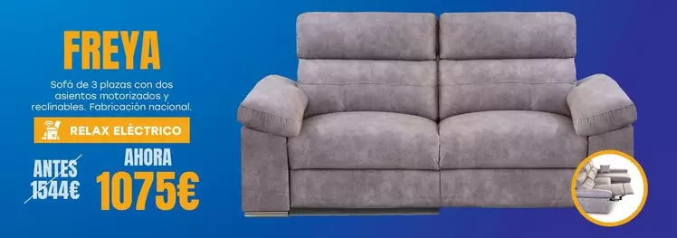 Oferta de Freya - Sofá De 3 Plazas Con Dos Asientos Motorizados Y Reclinables. Fabricación Nacional. por 1075€ en OKSofas