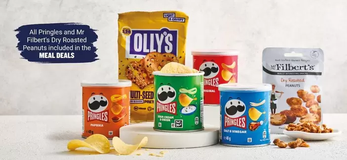 Oferta de Pringles/Mr Filbert's - Dry Roasted Peanuts Included In The Meal Deals en Ryanair