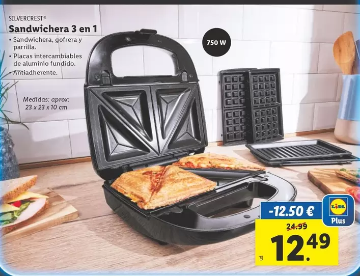 Oferta de SilverCrest - Sandwichera 3 En 1 por 12,49€ en Lidl