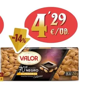 Oferta de Valor - 70% Cacao Con Almendras  por 4,29€ en Ahorramas