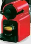 Oferta de De'Longhi - Cafetera De Capsulas Nespresso En80 Blanca/negra O XN1005 Roja por 79€ en Carrefour