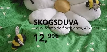 Oferta de Skogsduva - Cojín, Forma De Flor/Blanco por 12,99€ en IKEA