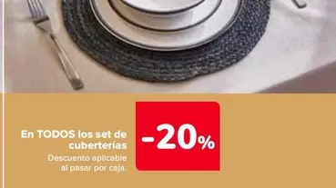 Oferta de En Todos Los Set De Cuberterias en Carrefour