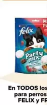 Oferta de Felix Y Friskies - En Todos Los Snacks Para Perros Y Gatos en Carrefour