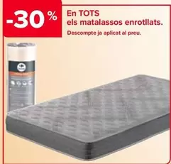 Oferta de En Todos Los Colchones Enrollados en Carrefour