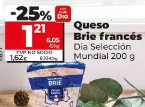 Oferta de Dia Seleccion Mundial - Queso Brie Frances por 1,21€ en Dia