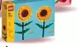 Oferta de LEGO -  Rosas Girasoles Flor De Loto Flor De Cerezo O Narciso por 12,99€ en Carrefour