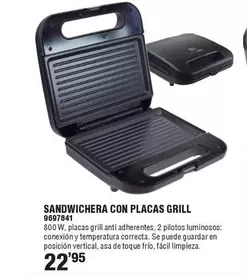 Oferta de Sandwichera Con Placas Grill por 22,95€ en Cifec