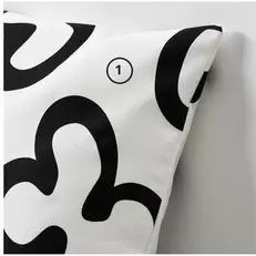 Oferta de Klippbracka - Funda De Cojin, Blanco/Negro por 4,99€ en IKEA