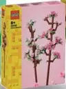 Oferta de Lego - Rosas, Girasoles, Flor De Loto, Flor De Cerezo O Narciso por 12,99€ en Carrefour