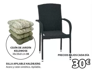 Oferta de Silla Apilable Haldbjerg por 30€ en JYSK