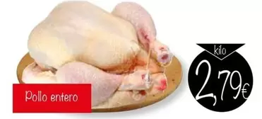 Oferta de Pollo Entero por 2,79€ en Supermercados Piedra