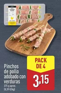 Oferta de Pinchos De Pollo Adobado Con Verduras por 3,15€ en ALDI