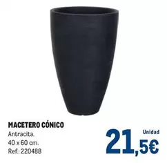 Oferta de Macetero Conico por 21,5€ en Makro