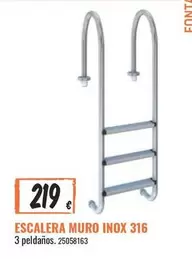 Oferta de Escalera Muro Inox 316 por 219€ en Obramat