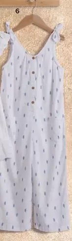 Oferta de Set 2 Piezas Blusa Y Short 6 Meses - 14 Años Mono Corto Rayas 6 Meses - 4 Años Vestido Liso 4 - 12 Años O Mono Largo Estampado 4 - 14 Años por 12,99€ en Carrefour
