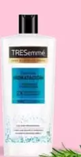 Oferta de TRESemmé - En Todos  Los Productos   en Carrefour