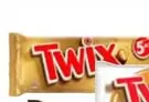 Oferta de Snickers - Chocolatinas O Twix en Carrefour
